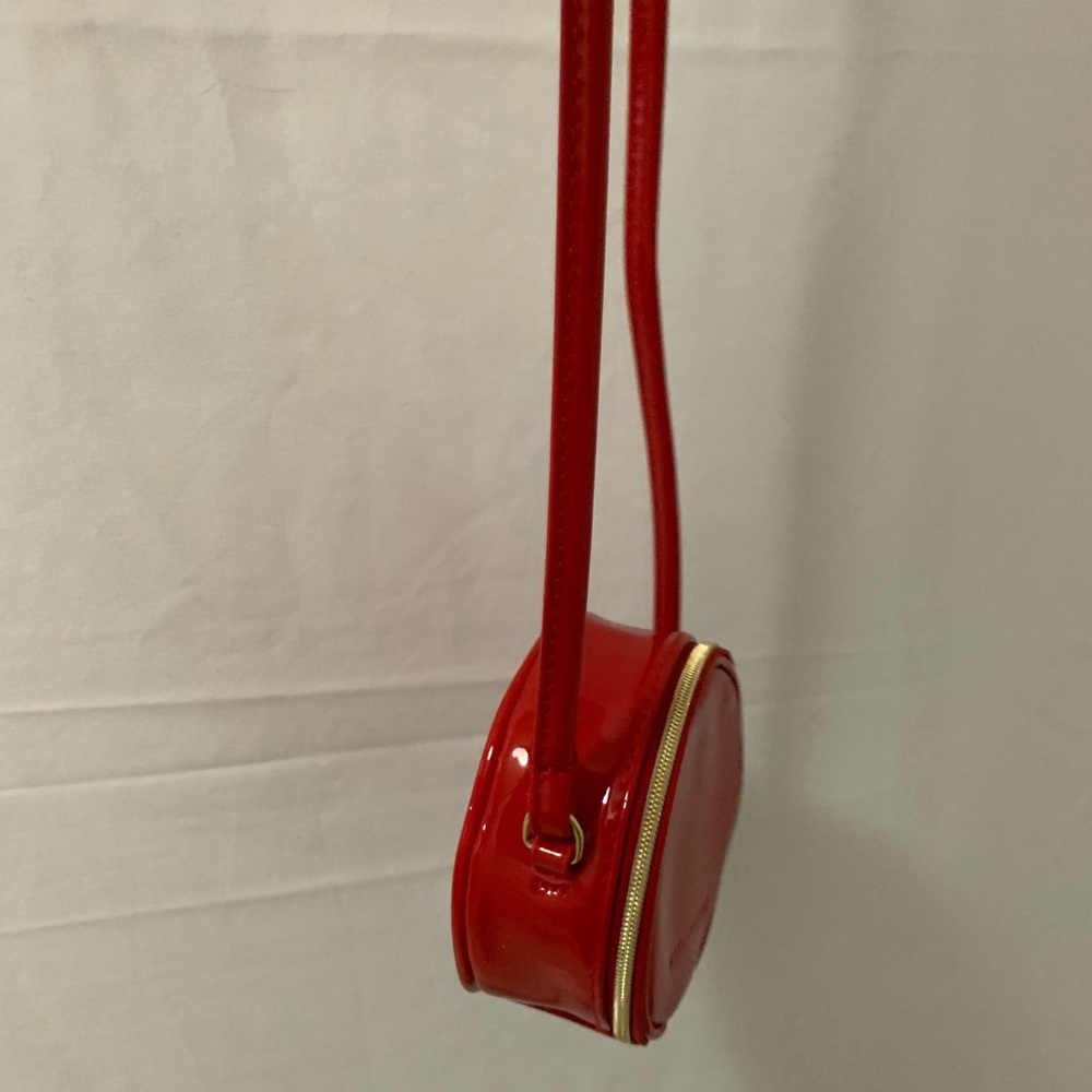 Marc Jacobs Red Patent Round Crossbody Bag - Picture 7 of 8